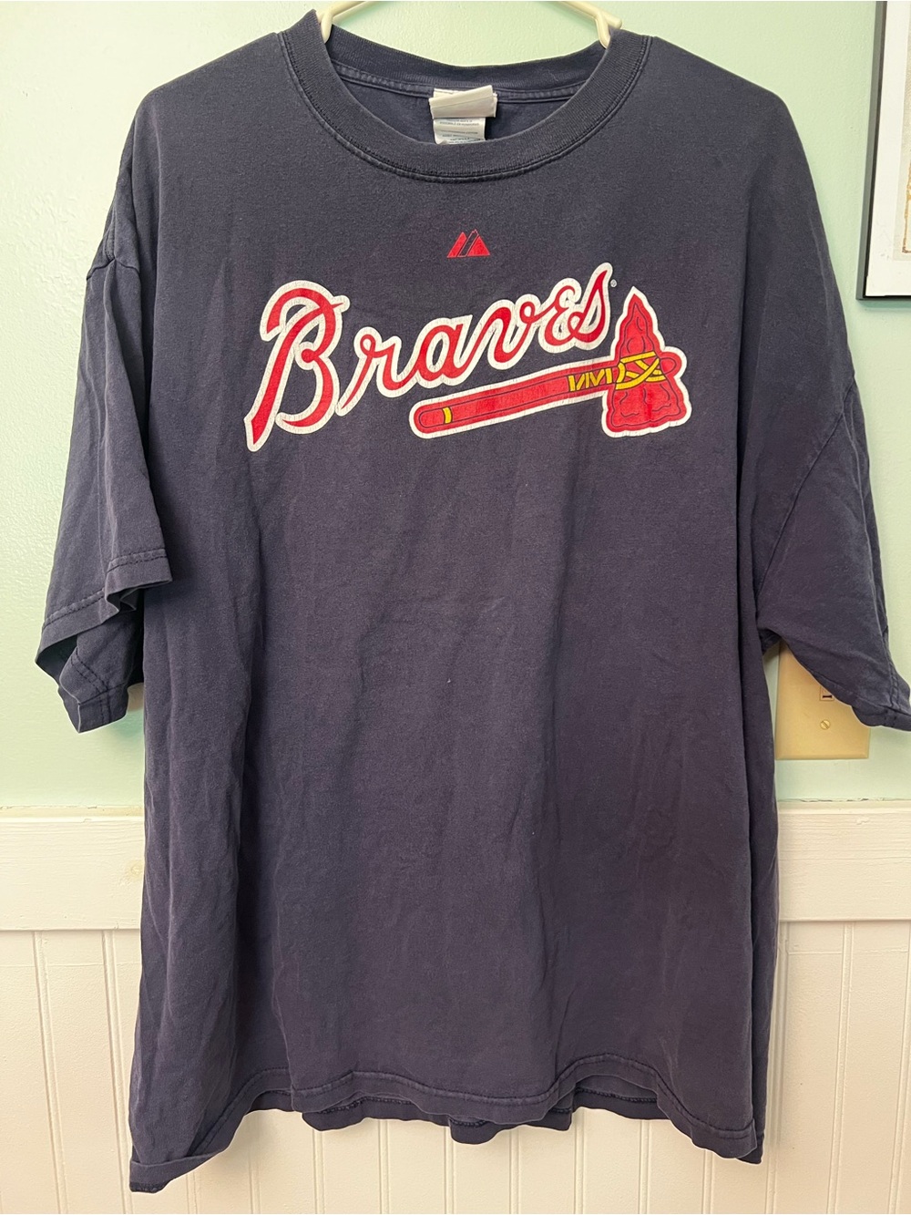 Vintage Majestic Atlanta Braves 10 Chipper Jones Navy Logo Tee size XXL